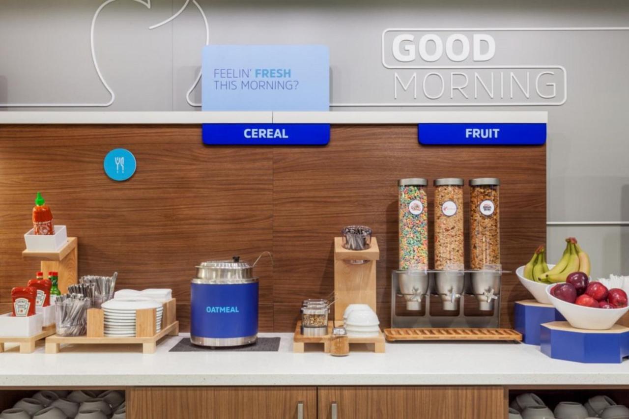 Holiday Inn Express & Suites - Milan - Sandusky Area By Ihg Zewnętrze zdjęcie