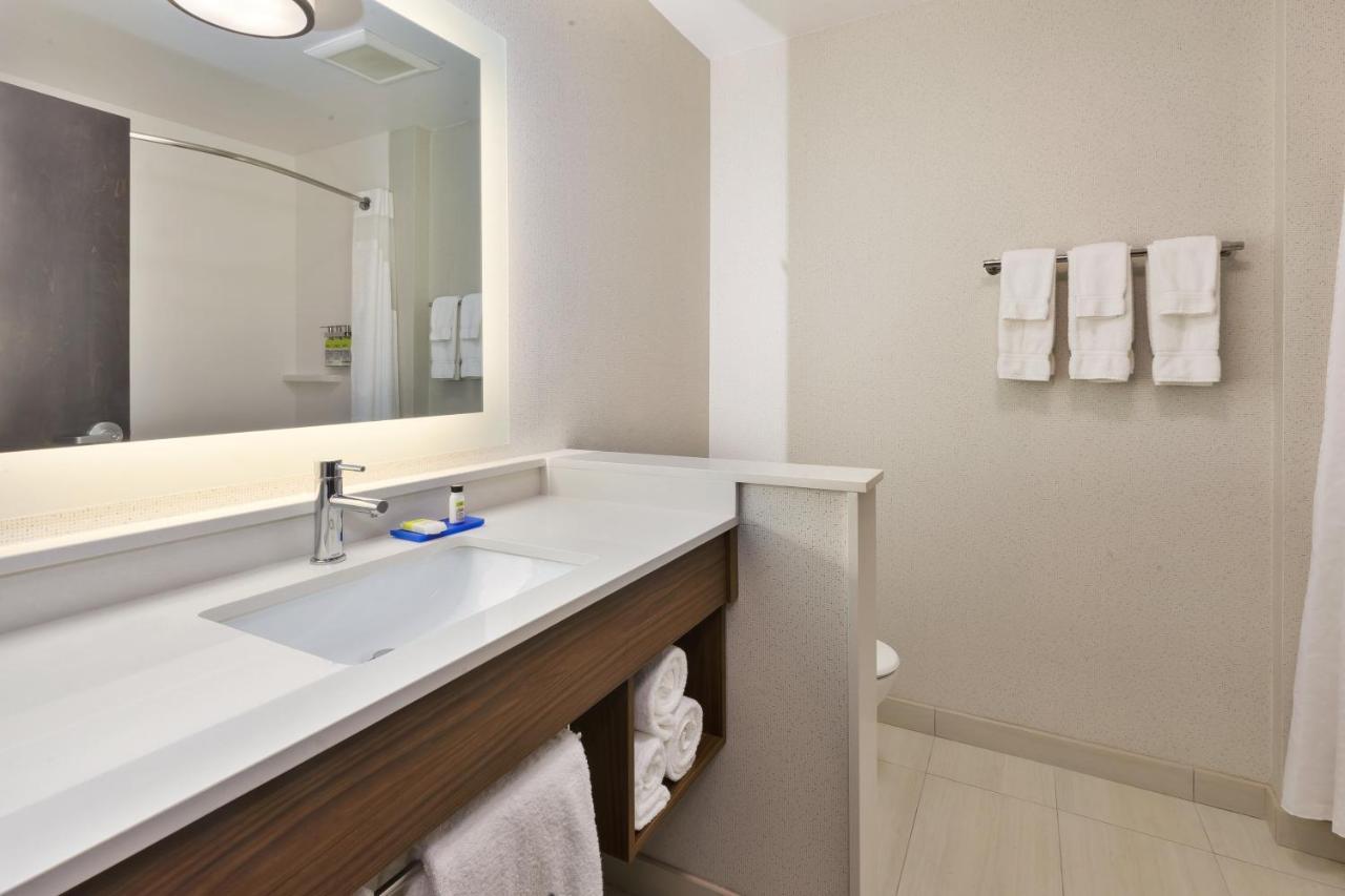 Holiday Inn Express & Suites - Milan - Sandusky Area By Ihg Zewnętrze zdjęcie